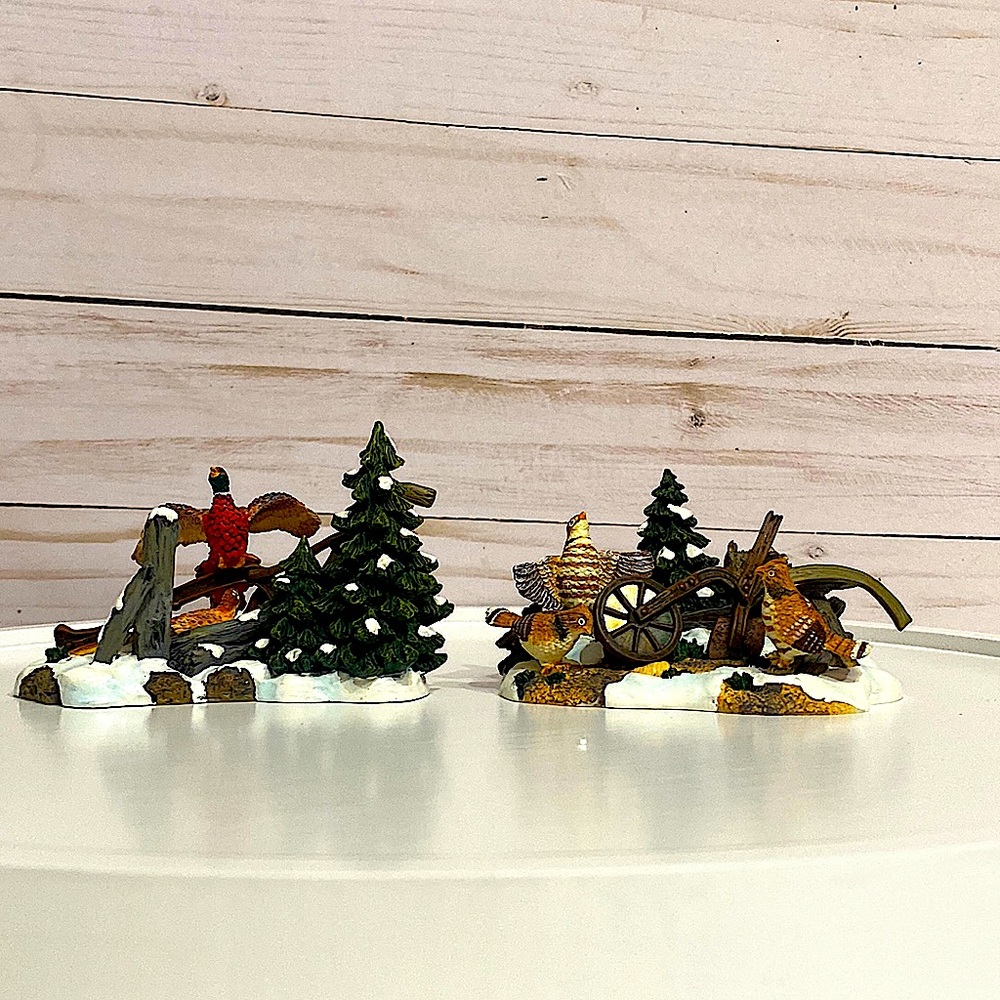 DEPARTMENT 56 - Birds Out Back - Village Accessories